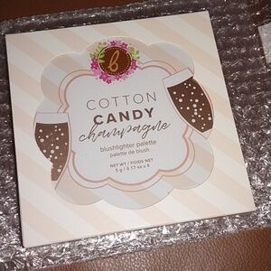 Cotton candy champagne blushlighter palette